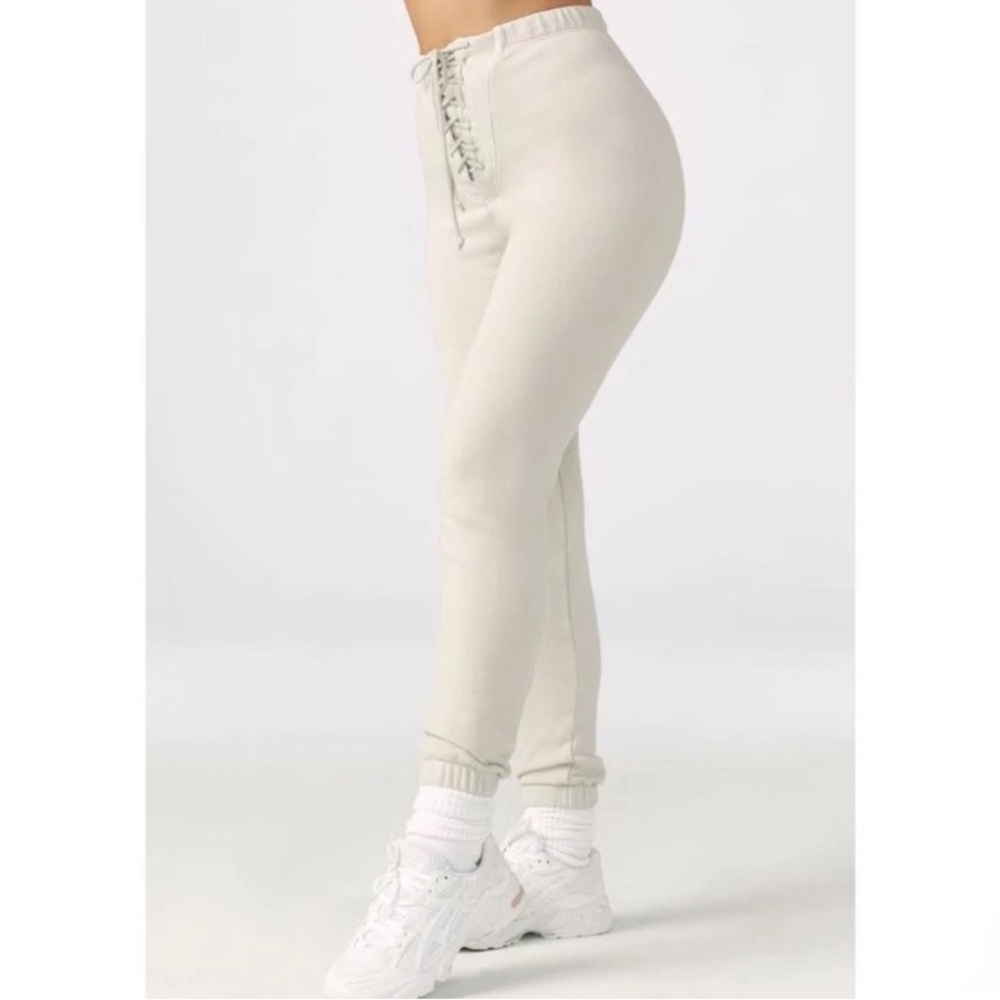 Joah Brown Lace-up Jogger Sweatpants in Sahara S/M